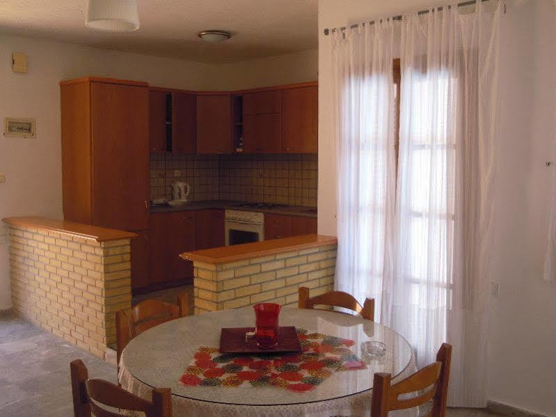 Niriides Old Listing Limenas Chersonisou