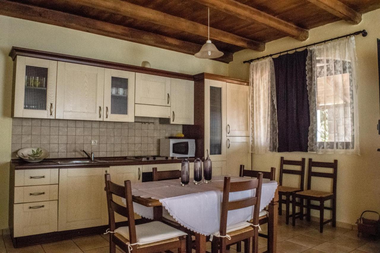 Villa Niriides Old Listing Hersonissos (Crete)